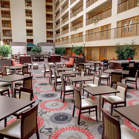 Embassy Suites By Hilton Chicago O'Hare Rosemont-2
