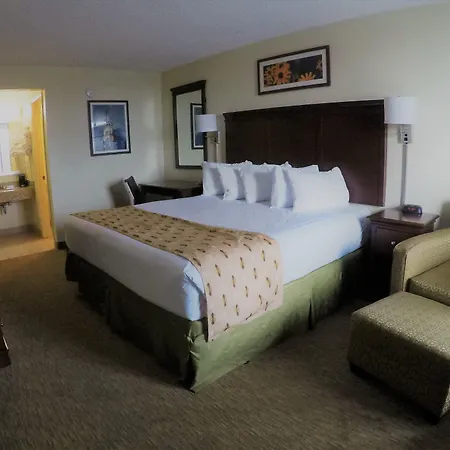 Days Inn Of Frederick By Wyndham-3