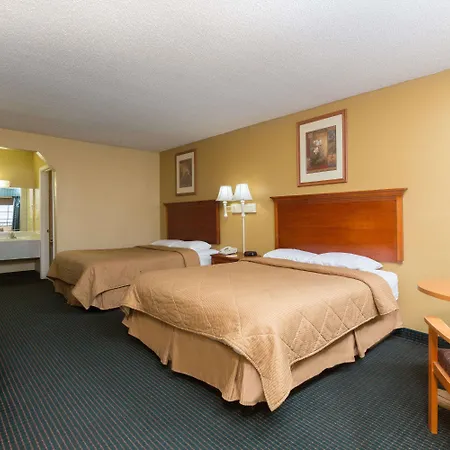 Days Inn & Suites By Wyndham Vicksburg-2
