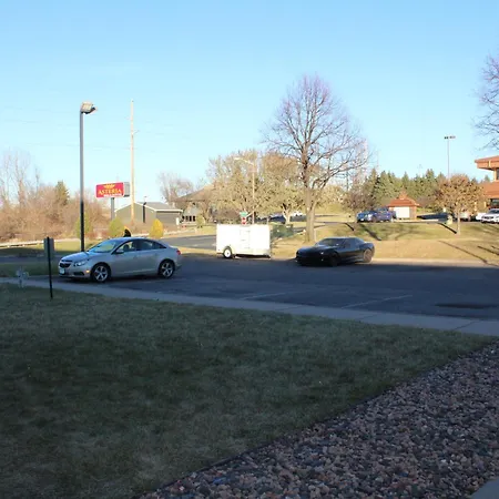 Coratel Inn And Suites Maple Grove-3