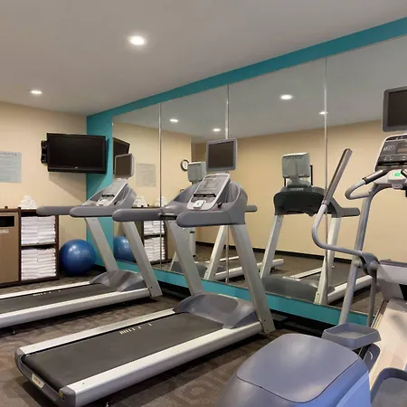 Surestay By Best Western Bismarck-3
