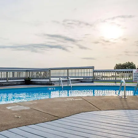 Quality Inn Port Clinton Waterfront-2