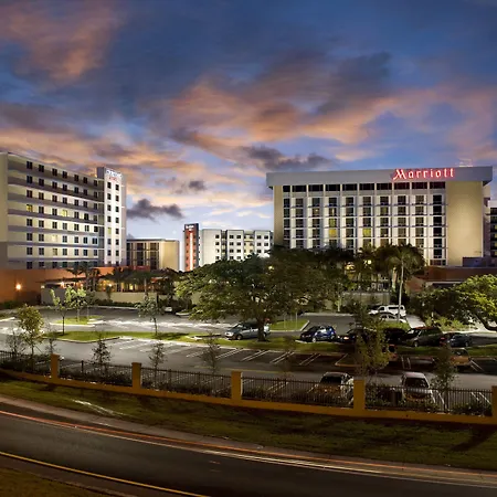 Courtyard By Marriott Miami Airport-2