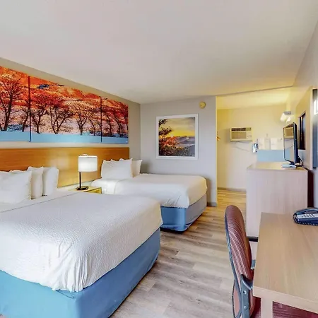 Days Inn By Wyndham Socorro-3