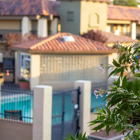 Best Western Plus A Wayfarer'S Inn & Suites-3