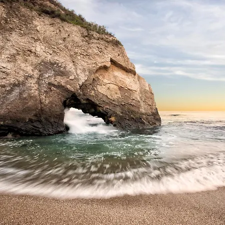 Inn At The Cove-2