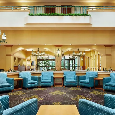 Embassy Suites By Hilton Greensboro Airport-2