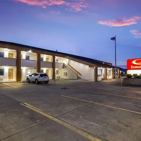 Econo Lodge Little Creek-2