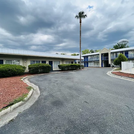 Rodeway Inn Silver Springs - Ocala East-2