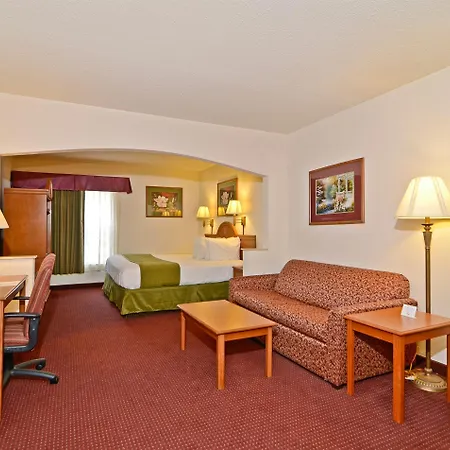 Days Inn By Wyndham Panama City-3