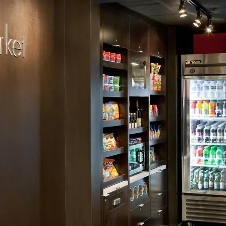 Courtyard By Marriott Bakersfield-2