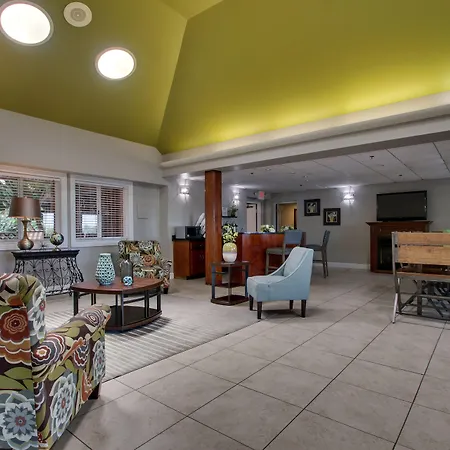 Greenfield Inn & Suites Elizabethtown, Ky I65 Exit 94-3