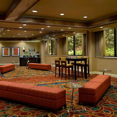 Toronto Airport Marriott Hotel-2
