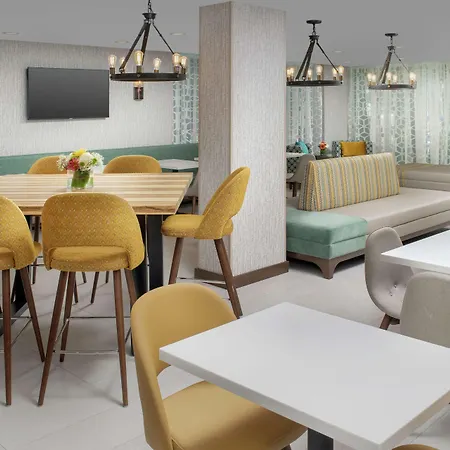Hilton Garden Inn Miami Brickell South-3