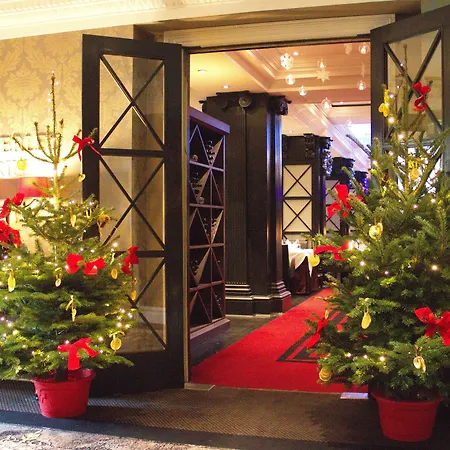 Oulton Hall Hotel, Spa & Golf Resort-2