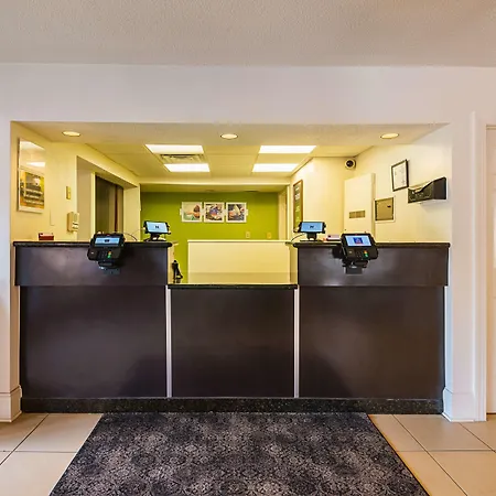 Studio 6 Extended Stay - Greensboro, Nc-2