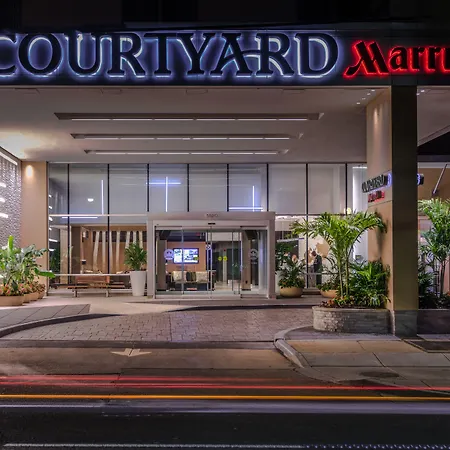 Courtyard By Marriott Bethesda Chevy Chase-2