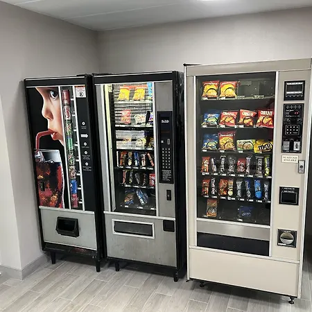 Days Inn By Wyndham Cincinnati East-2