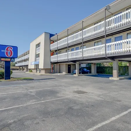 Budget Inn-Norfolk, Va - Oceanview-2