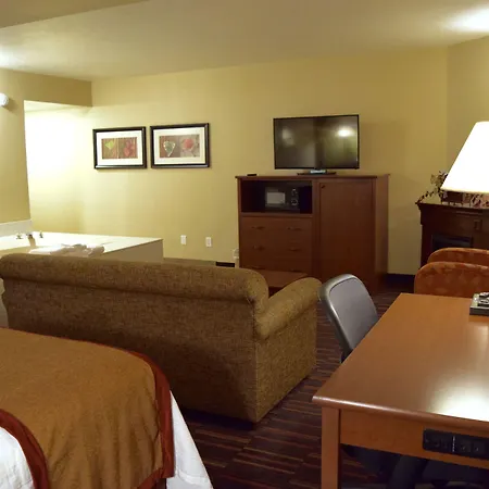Best Western Town And Country Inn-2