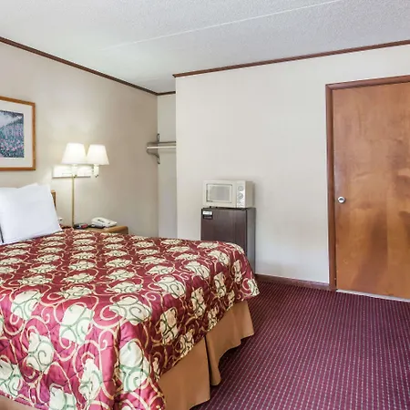 Serenity Inn Sweetwater-3