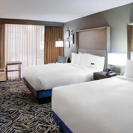 Doubletree By Hilton Harrisonburg-3
