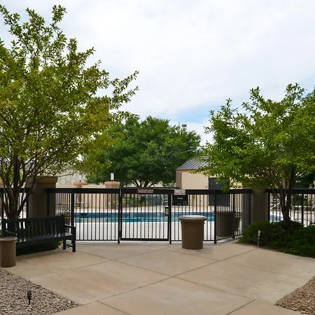 Best Western Plus Wichita West Airport Inn-3