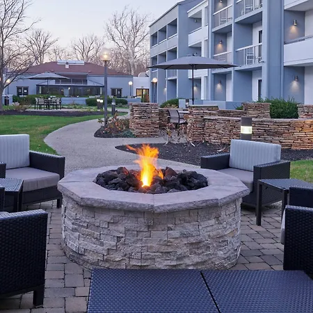 Courtyard By Marriott Indianapolis Castleton-2