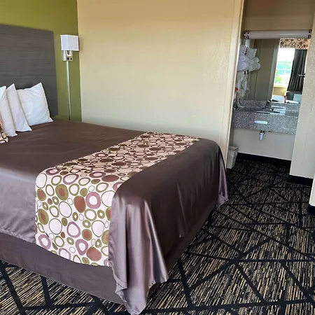 Travelodge By Wyndham Mansfield-2