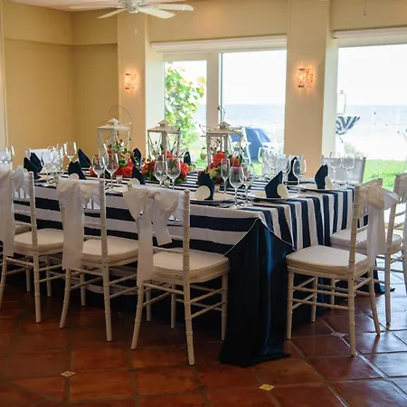 Edgewater Beach Hotel-3