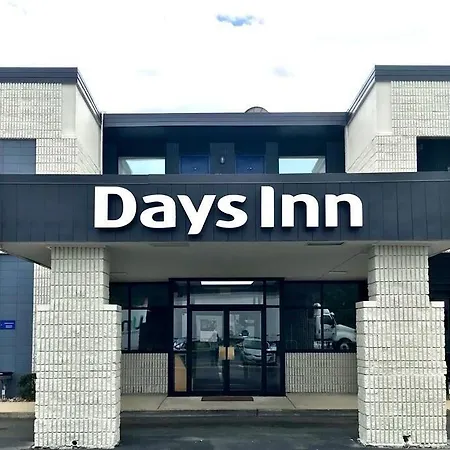 Days Inn By Wyndham Vineland-2