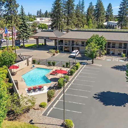 Red Lion Inn & Suites Deschutes River - Bend-3