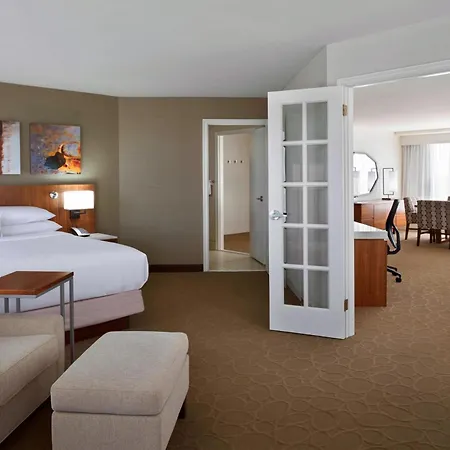 Delta Hotels By Marriott Toronto Airport & Conference Centre-2