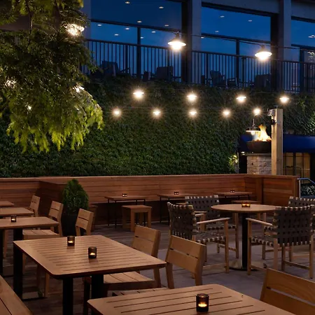 Hotel Champlain Burlington, Curio Collection By Hilton-2