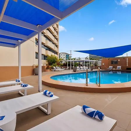 Hilton Darwin-3