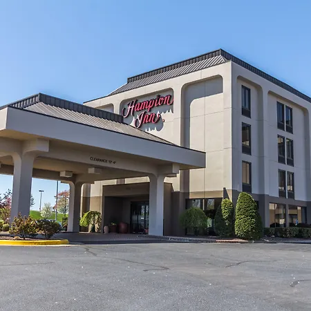 Hampton Inn Winchester-University/ Mall-3