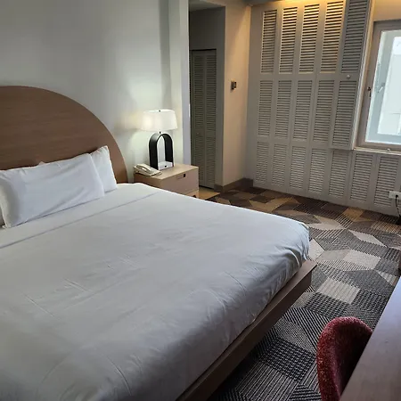 Miami International Airport Hotel-3