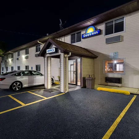 Days Inn By Wyndham Ankeny - Des Moines-3
