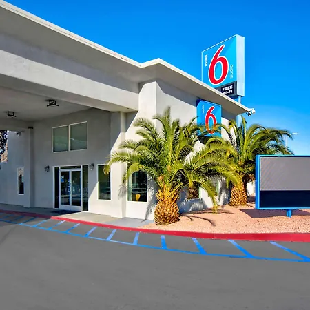 Motel 6 Victorville-3