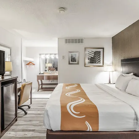 Quality Inn University Lansing-3