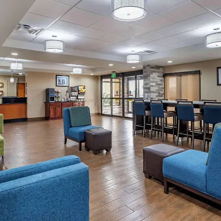 Comfort Inn Birmingham Homewood-3