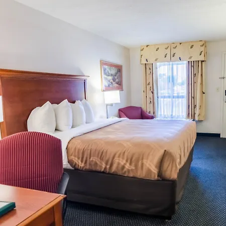 Quality Inn Lynchburg Near University-2