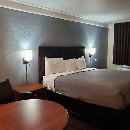 Budget Host Inn- Medical Center-3