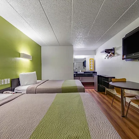 Days Inn By Wyndham Cincinnati I-71-3