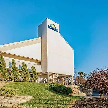 Days Inn By Wyndham Cincinnati I-71-2