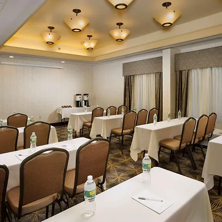 Hampton Inn Rochester Greece-3