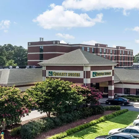 Quality Suites Lake Wright - Norfolk Airport-2