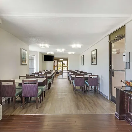 Best Western Athens Inn-3