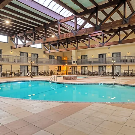 Best Western Plus New Ulm-3