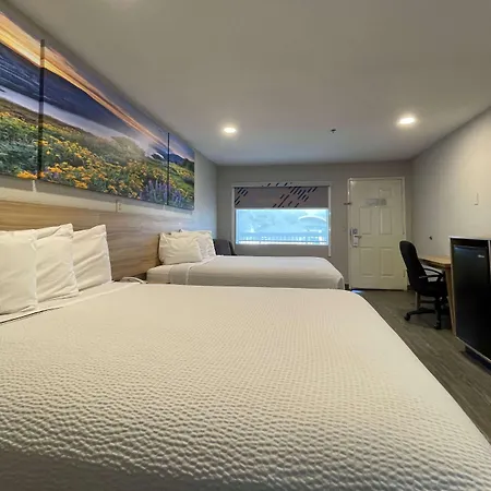 Days Inn By Wyndham Near Seaworld San Antonio-2